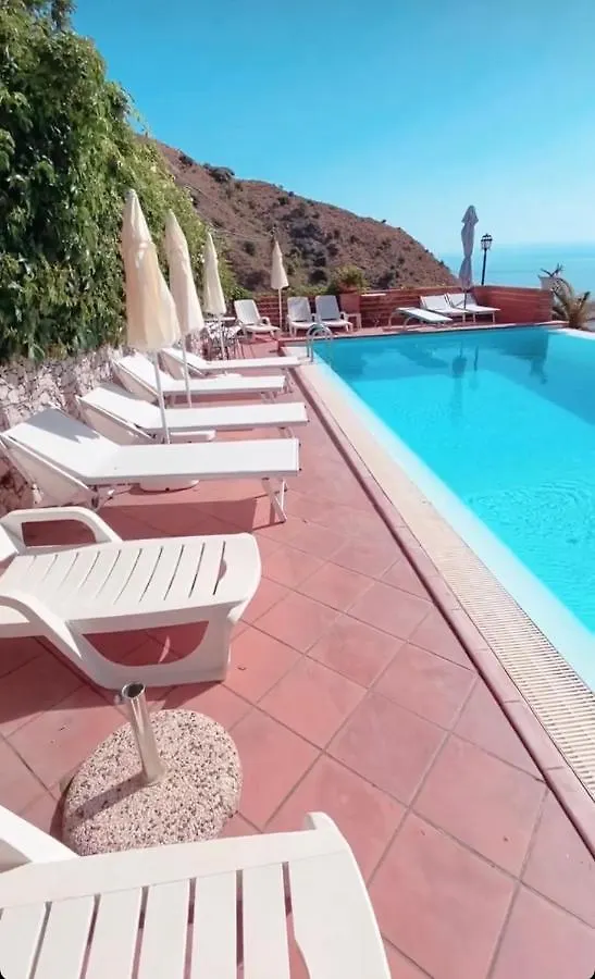 Курортный комплекс Villa Zen Таормина