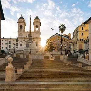 https://hassler.it-romehotels.com